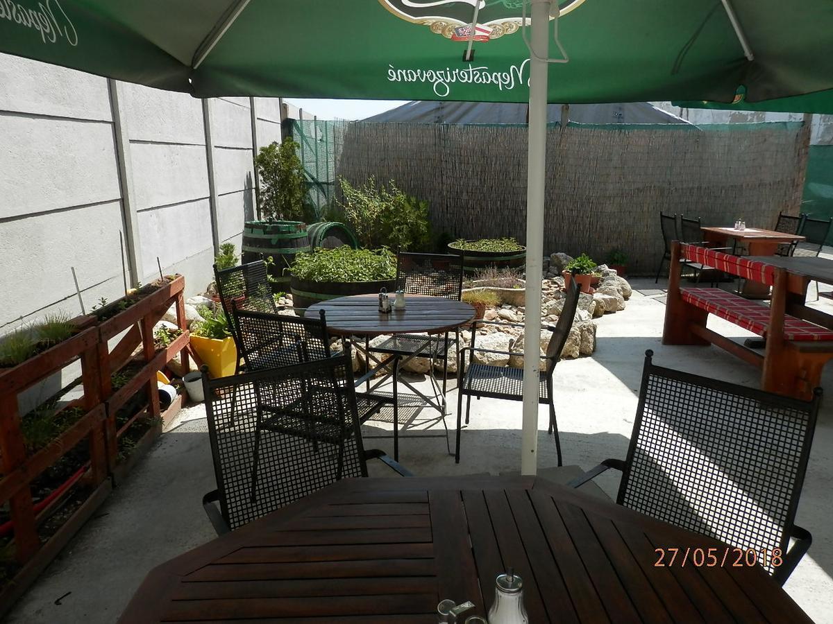Panska Sypka Hotel Sedlec  Bagian luar foto