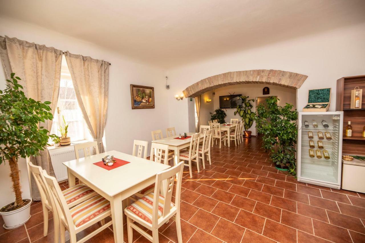Panska Sypka Hotel Sedlec  Bagian luar foto